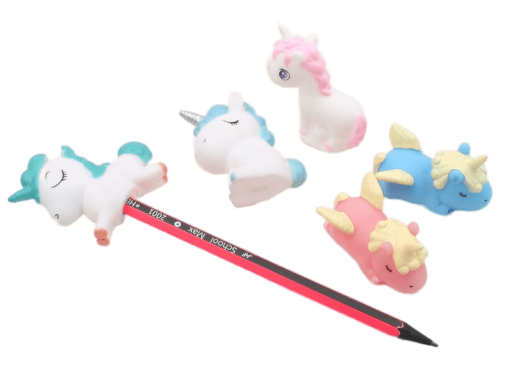 سرمدادی و فیگور اسب تک شاخ