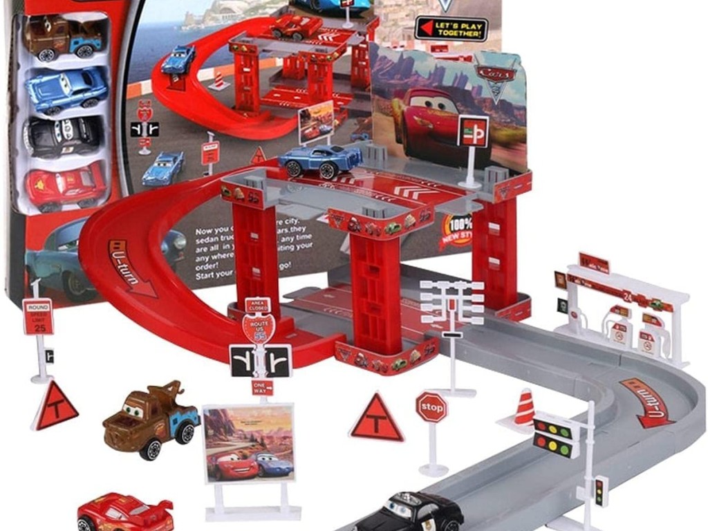 کیت ماشین بازی طرح پارکینگ ماشین های مک کوئین مدل cars2