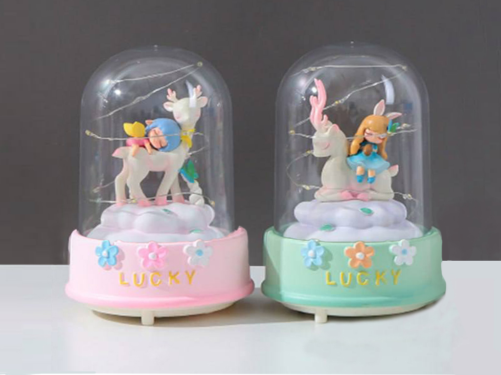 گوی شیشه ای چراغ دار موزیکال فانتزی