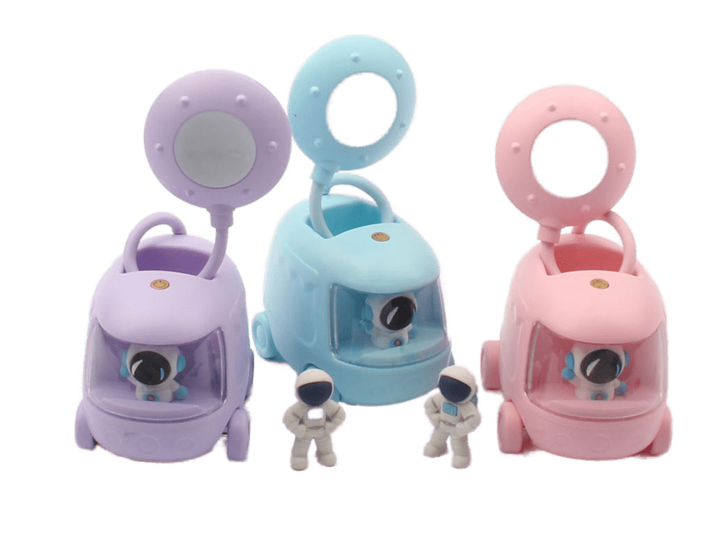 چراغ مطالعه فضانورد سفینه سوار