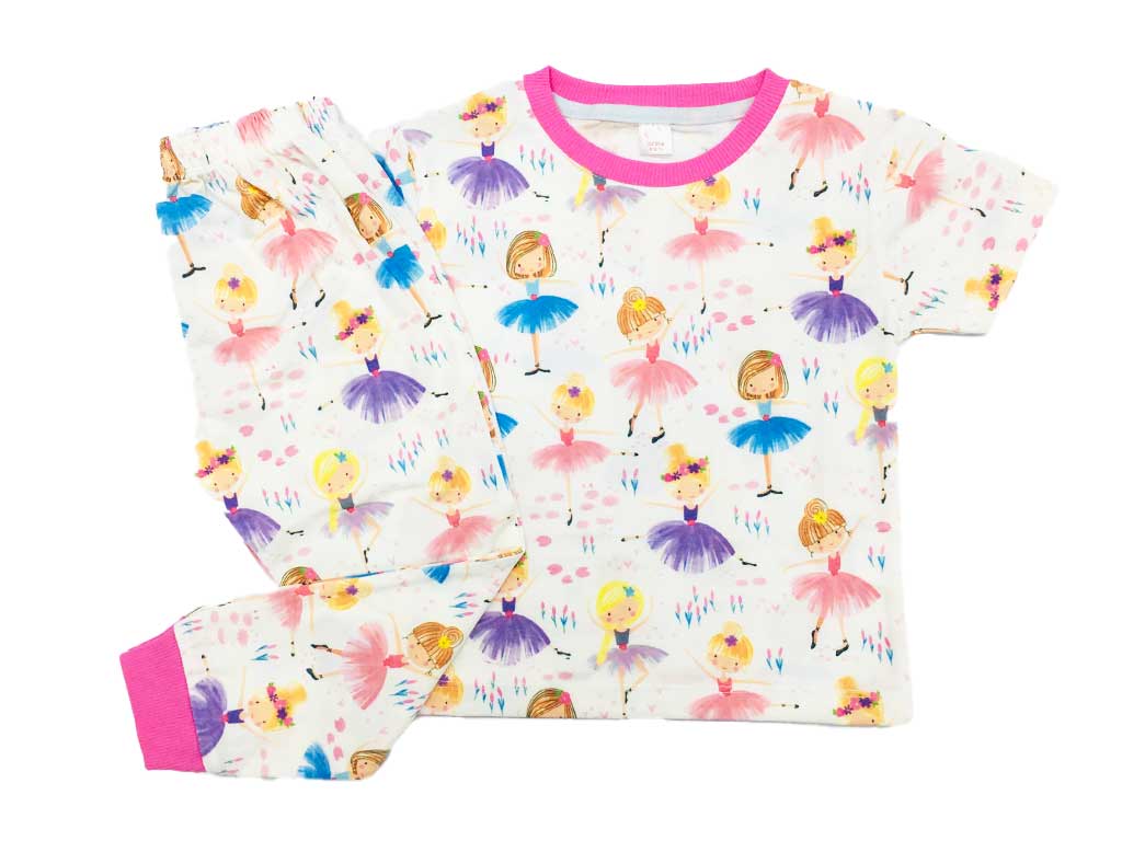 تیشرت و شلوار راحتی دخترانه طرحدار کارینا karina