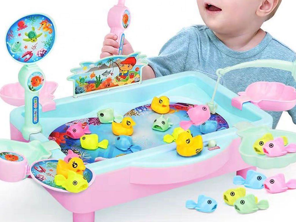 اسباب بازی ماهیگیری پایه دار و موزیکال همراه با آب مدل Go Go Fishing