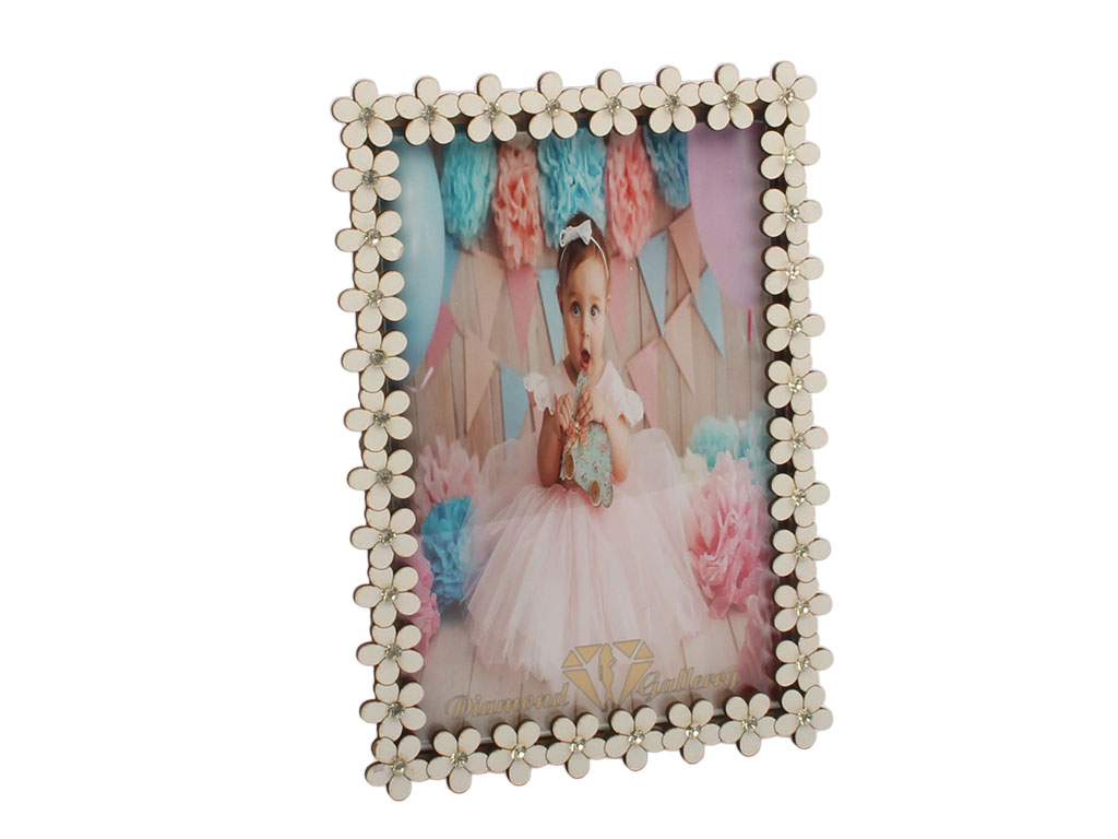 قاب عکس چوبی رومیزی دور شکوفه (10*15 سانتی متر)