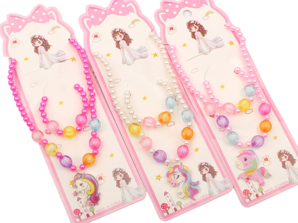 نیم ست مرواریدی دستبند و گردنبند اسب تک شاخ