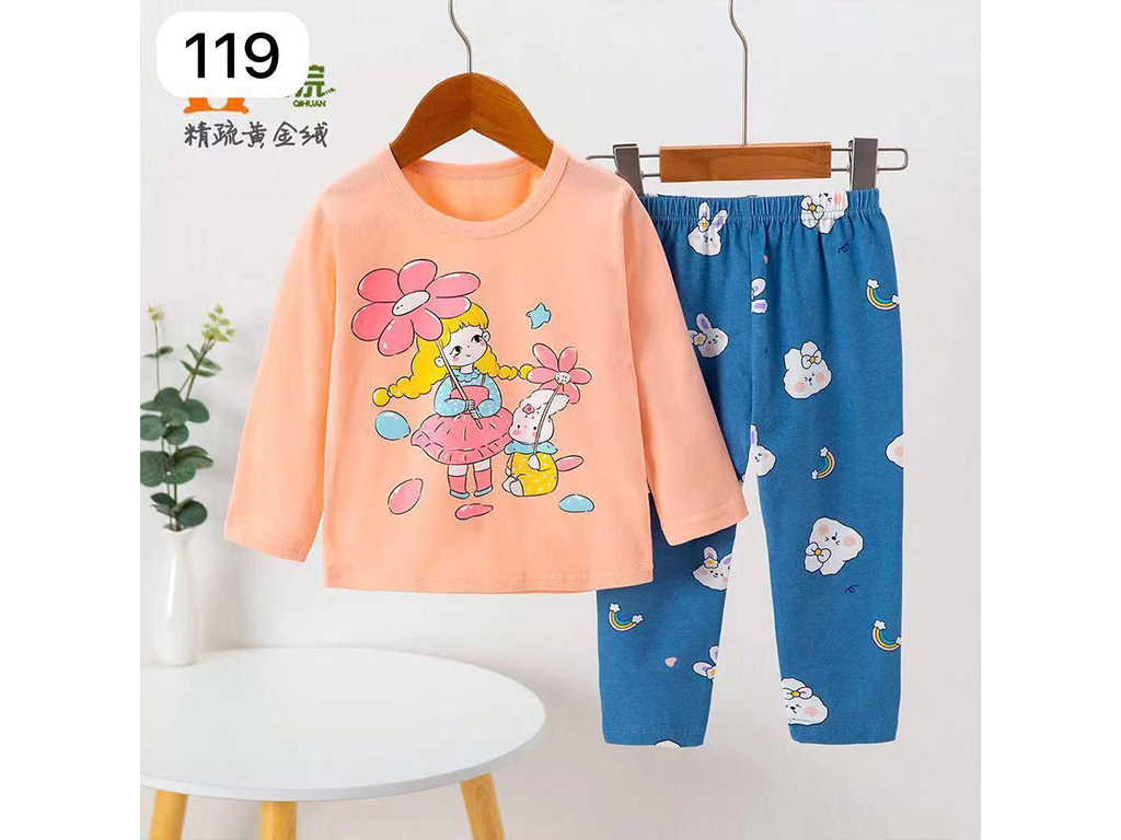 بلوز و شلوار راحتی دخترانه طرح دختر و خرگوش