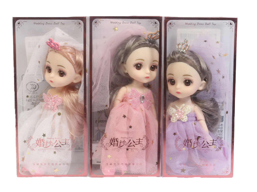 عروسک مفصلی چشم شیشه ای به همراه ریسه چراغ دار