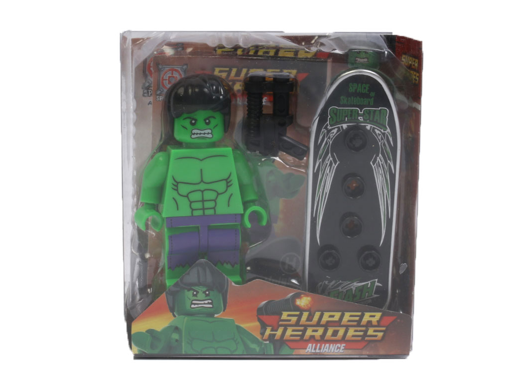 لگو آدمک شخصیت های قهرمانان به همراه اسکیت