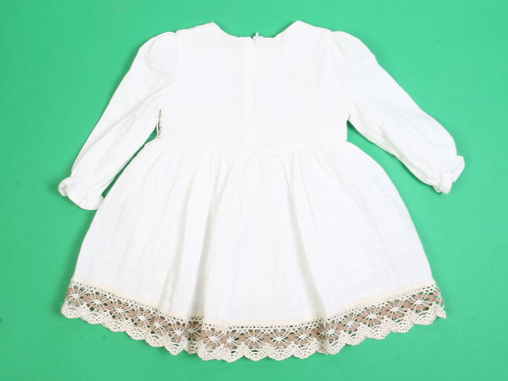 پیراهن مجلسی دخترانه نوزادی سفید با طرح پاپیون میومینی بیبی miominibaby