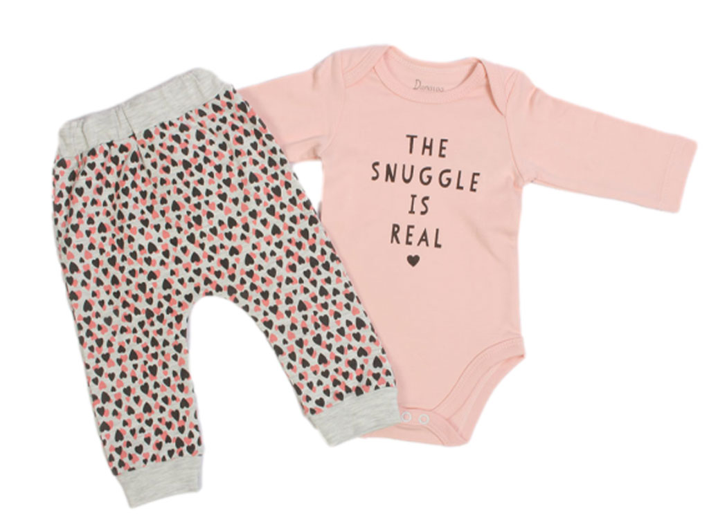 بادی آستین بلند و شلوار نوزادی دخترانه طرح قلب دانالو Danaloo