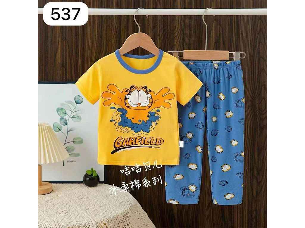 تیشرت و شلوار راحتی پسرانه طرح گارفیلد جیجی بیر jiji beier