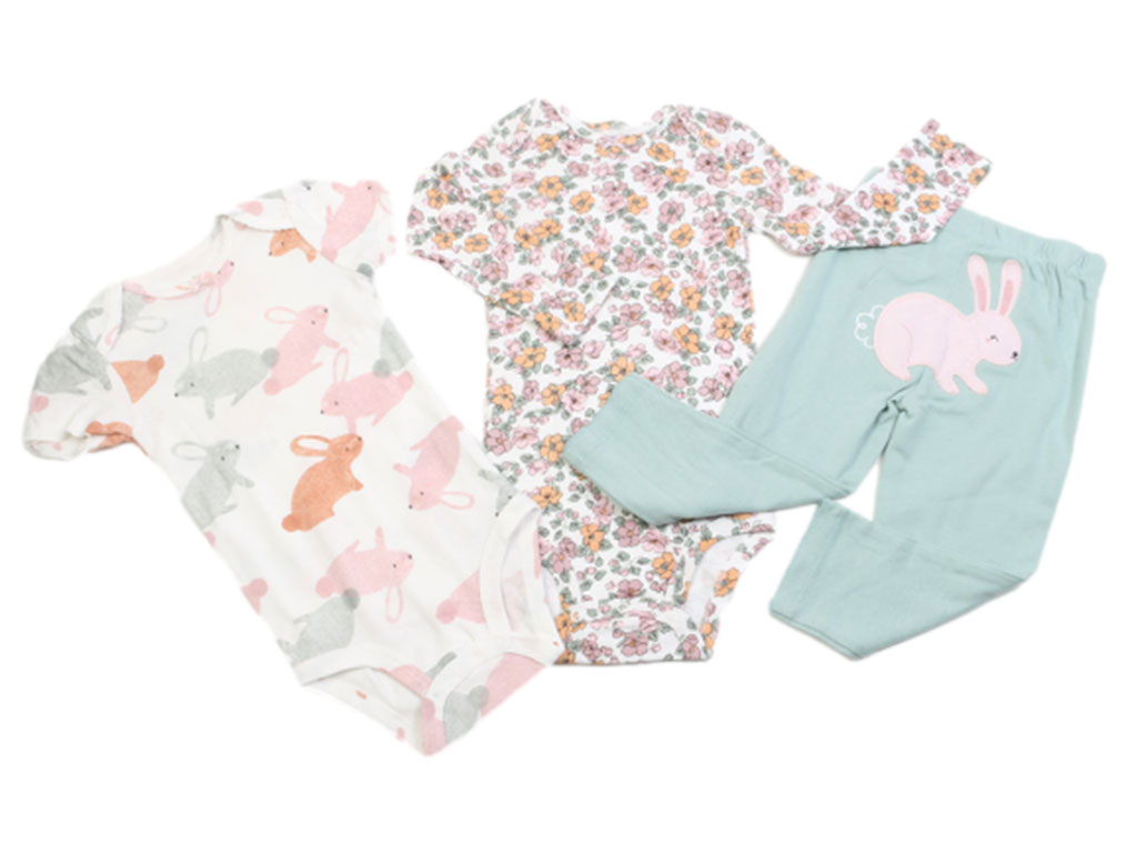 ست سه تکه بادی و شلوار دخترانه نوزادی طرح خرگوش و گل های رنگی کارترز Carters