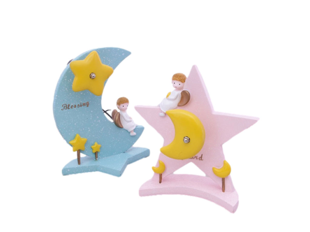 دکوری موزیکال اتاق کودک و نوزاد مدل کوکی طرح ماه و ستاره