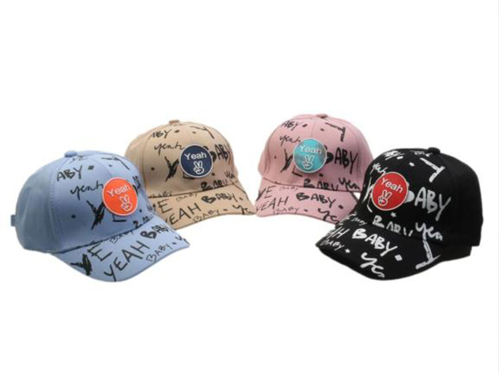 کلاه لبه دار پسرانه طرح حروف انگلیسی (دور سر 50 cm)