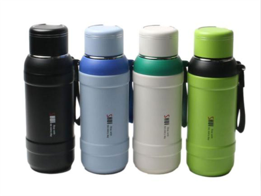 فلاسک استیل حجم 800 میلی لیتر به همراه بند دستی