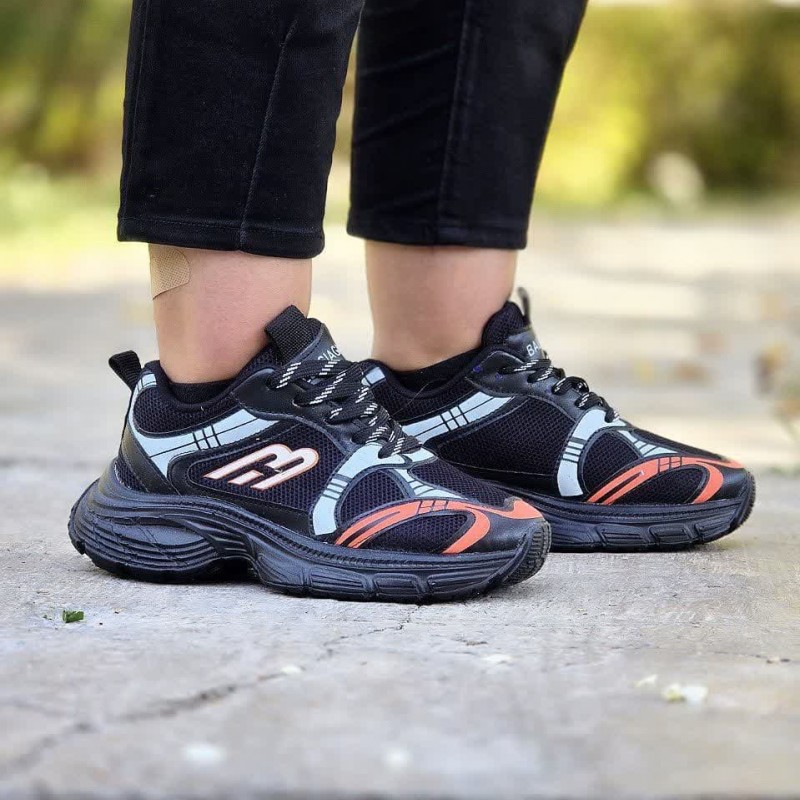 حراج  فوق العاده کفش اسپرت دخترانه زنانه مدل بالنسیاگا ویژه و جذاب رنگ مشکی قرمز باارسال رایگان