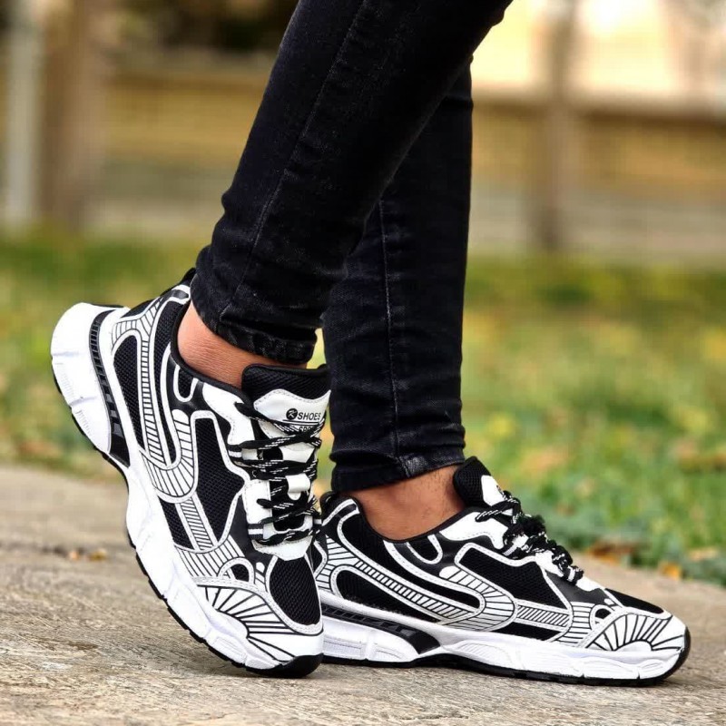 فروش جذاب این هفته  کفش اسپرت مردانه پسرانه مدل بالنسیاگا بادوام نرم و راحت رنگ سفید مشکی  باارسال رایگان