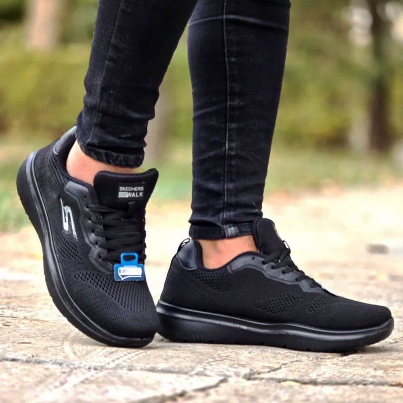 فروش بینظیر کفش اسپرت مردانه پسرانه  مدل  اسکیچرز فوق العاده بادوام و محکم مناسب پیاده روی  رنگ مشکی  با ارسال رایگان