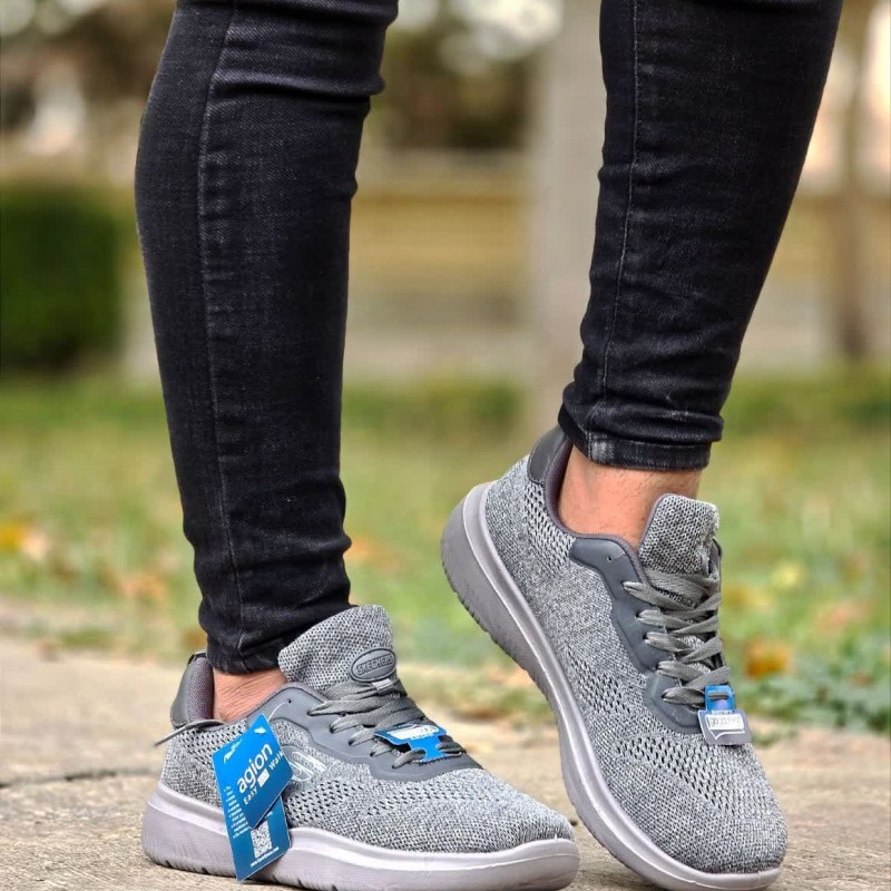 حرااااج کفش اسپرت مردانه پسرانه  مدل  اسکیچرز  خوش پا و کیفیت عالی  برای پیاده روی رنگ طوسی  با ارسال رایگان