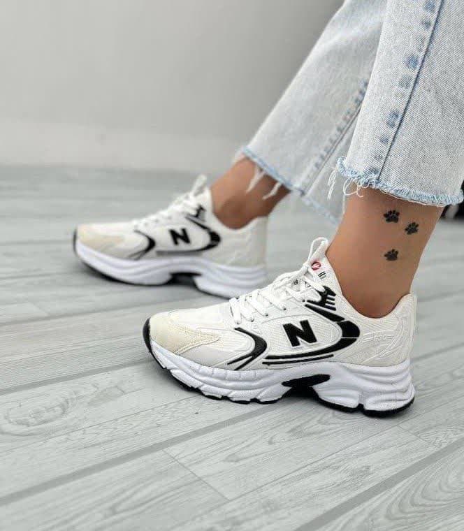 حراج دلبرانه کفش اسپرت زنانه دخترانه مدل نیوبالانس شیک و پرطرفدار  رنگ سفید مشکی با ارسال رایگان
