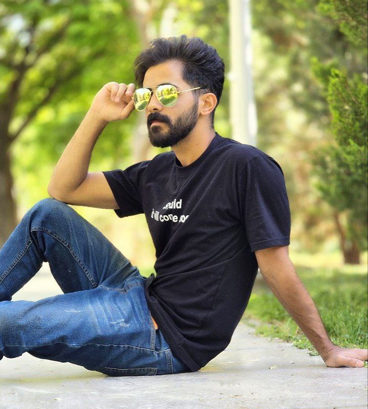 فروش فوق العاده تیشرت مردانه پسرانه طرح ماه باکیفیت عالی رنگ مشکی باارسال رایگان