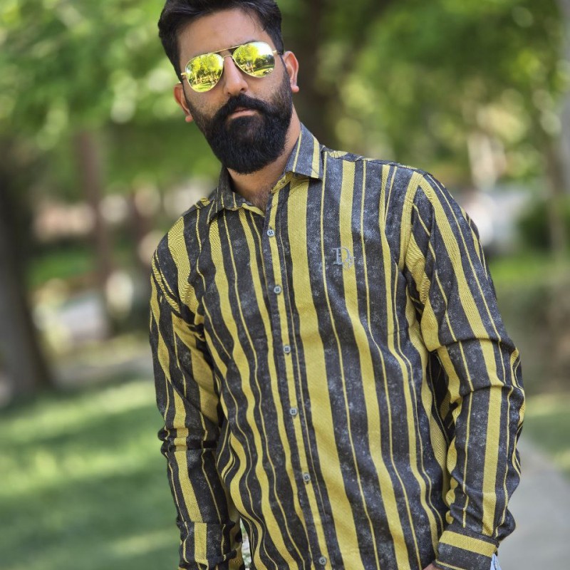 تخفیف فوق العاده پیراهن دکمه ای آستین دار مردانه طرح ابر و بادی نرم و راحت رنگ طوسی زرد  با ارسال رایگان