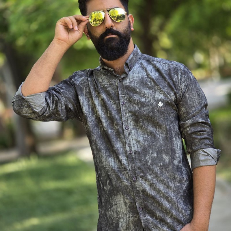 تخفیف پیراهن دکمه ای آستین دار مردانه طرح ابر و بادی عالی رنگ طوسی  با ارسال رایگان