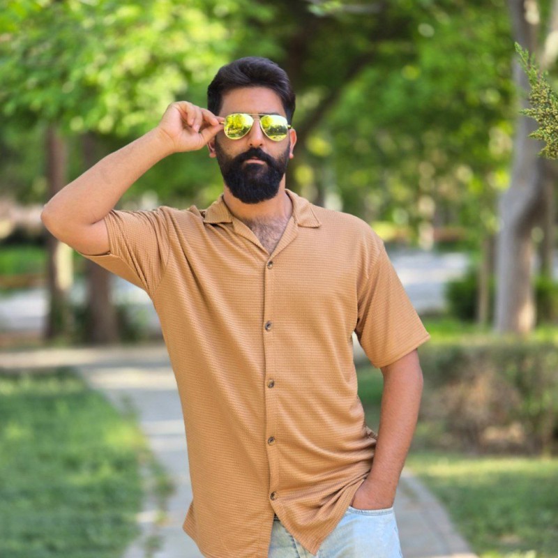 حراج خاص پیراهن مردانه نصف آستین قواره دار فوق العاده رنگ قهوه ای با ارسال رایگان