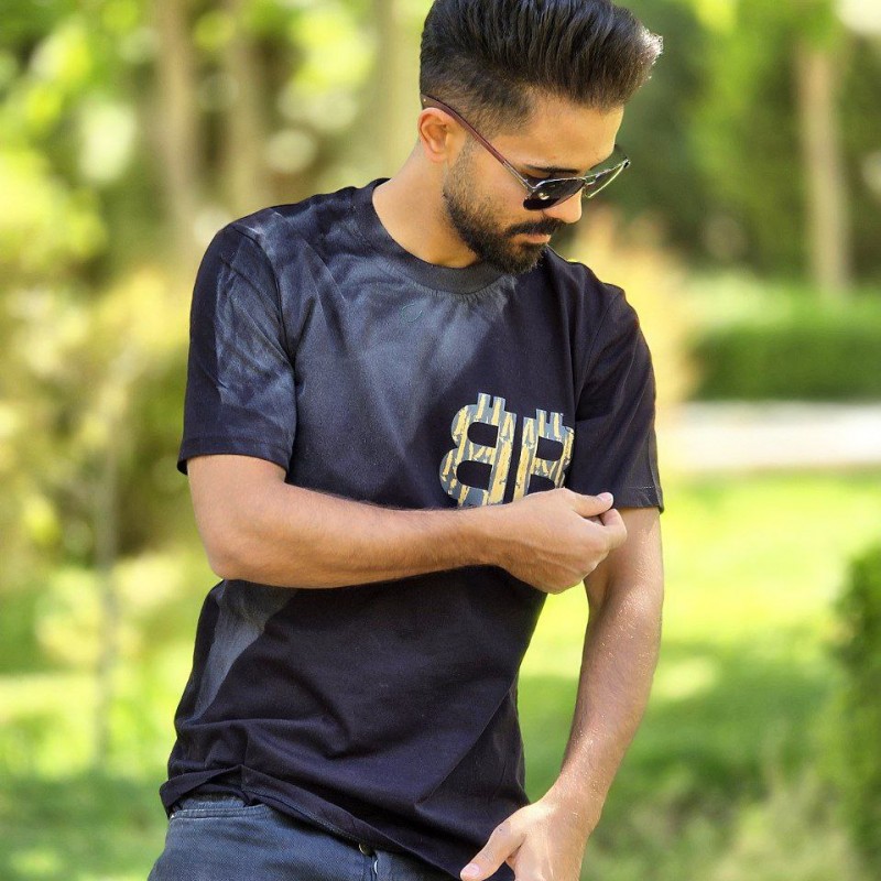 حراااج ویژه تیشرت مردانه پسرانه طرح بالنسیاگا با طرحی شیک رنگ مشکی  باارسال رایگان