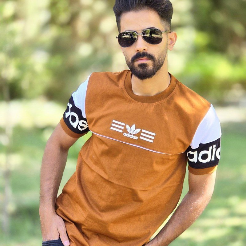 فروش ویژه تیشرت مردانه طرح ادیداس نرم و خنک رنگ قهوه ای  با ارسال رایگان