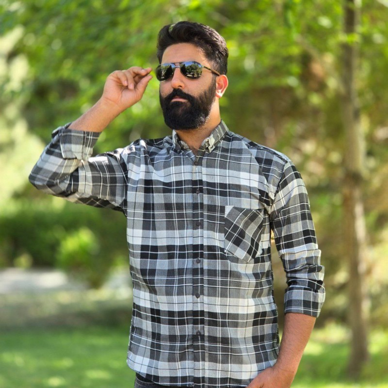 فروش عالی پیراهن دکمه ای آستین دار مردانه مدل چهارخونه ای  شیک و خاص  رنگ  سفید طوسی  با ارسال رایگان