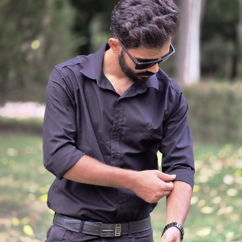 فروش ویژه  پیراهن مشکی ساده محرمی با کیفیت رنگ مشکی  با ارسال رایگان