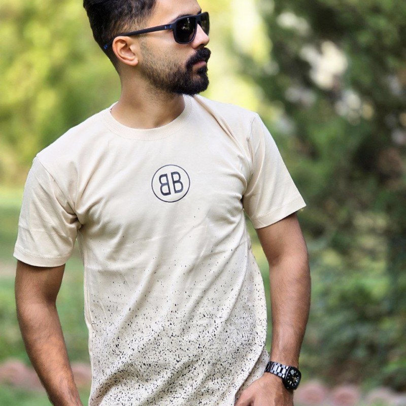 حراج فوق العاده تیشرت مردانه ساده مدل B  شیک و پرفروش رنگ کرمی روشن باارسال رایگان