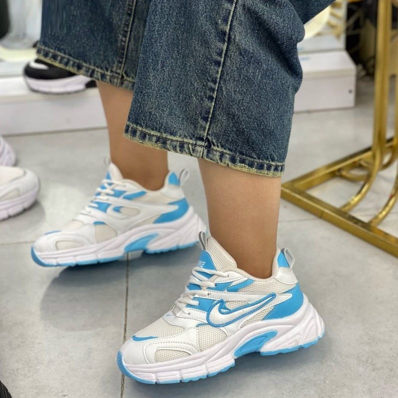 حراج عالی کفش اسپرت نایک زنانه دخترانه  خاص و باکلاس رنگ سفید ابی با ارسال رایگان