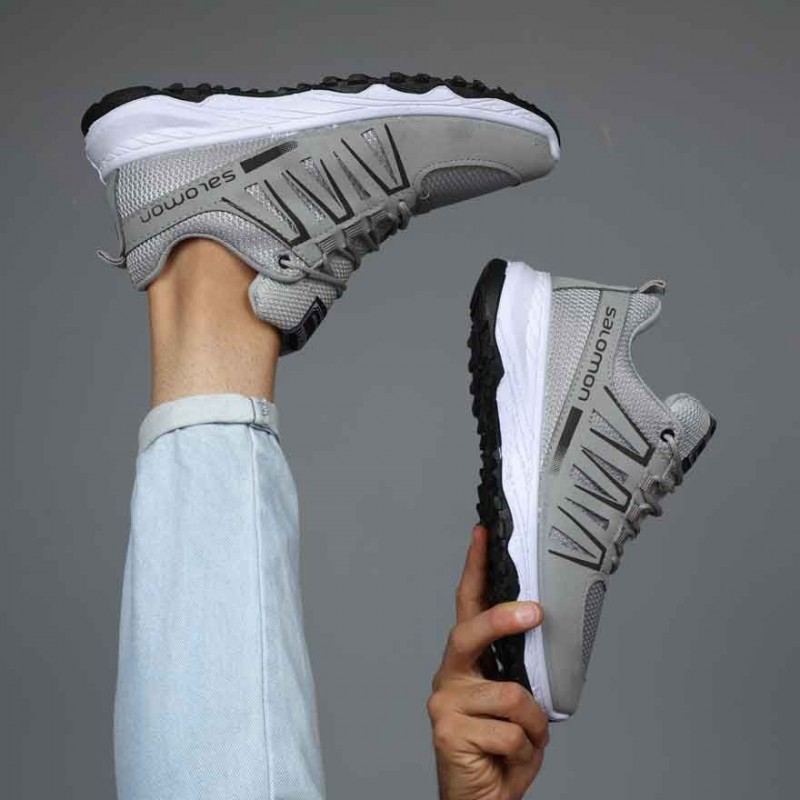 حرااااج عالی کفش کتونی اسپرت مردانه پسرانه مدل سالامون خاص رنگ طوسی مشکی زیره سفید  با ارسال رایگان