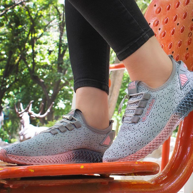 حراج کفش بافت زنانه و دخترانه   شیک و راحت رنگ طوسی گلبهی   با ارسال رایگان