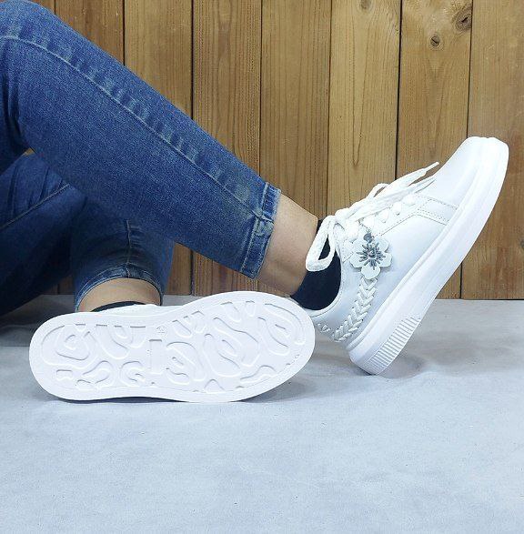 آفر ویژه کفش اسپرت ونس گندمی دخترانه شیک و خاص سفید تمام   با ارسال رایگان