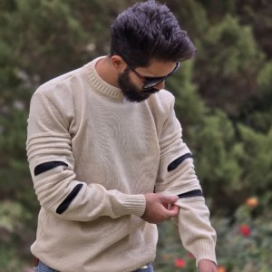 حراااج ویژه بافت مردانه تن خور عالی زاپ دار با کیفیت بالا رنگ کرمی  باارسال رایگان