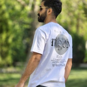 فروش بی نظیر تیشرت مردانه پسرانه طرح ماه خاص و ویژه رنگ  سفید باارسال رایگان