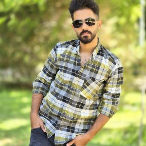 تخفیف  پیراهن دکمه ای آستین دار مردانه مدل چهارخونه ای جدید و منحصر بفرد   رنگ  سفید طوسی  با ارسال رایگان