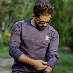 فروش شگفت انگیز تیشرت مردانه پشت چاپ نگینی مدل بالنسیاگا  خنک و راحت رنگ آبی  با ارسال رایگان