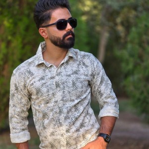 حراج ارزاااان پیراهن پاییزه دکمه ای آستین دار مردانه یه مدل منحصربفرد رنگ سفید طوسی با ارسال رایگان