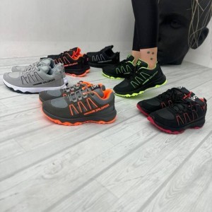 فروش عالی کفش کتونی اسپرت مردانه پسرانه مدل سالامون سبک و راحت رنگ مشکی سبز با ارسال رایگان