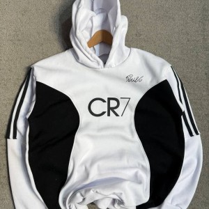 فروش چشم گیر هودی مردانه پسرانه مدل CR7 فوق العاده خوش تن رنگ سفیدمشکی باارسال رایگان