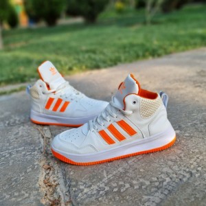 فروش ویژه   نیم بوت آدیداس مردانه بوتیکی  خاص و جذاب سفید نارنجی با ارسال رایگان