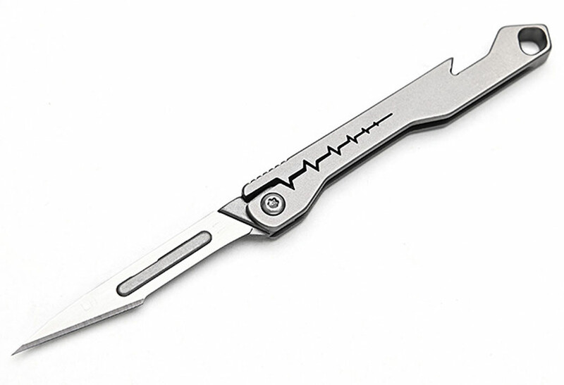 چاقو آنباکسینگ تیتانیومی تاشوی قابل آویز از دسته کلید Titanium alloy mini folding knife