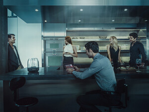 خرید اسپیکر بلوتوث Harman Kardon Aura