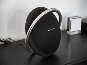 فروش اسپیکر بلوتوث Harman Kardon Onyx