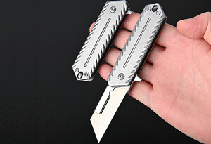 قیمت چاقو آنباکسینگ جمع‌شونده کشویی ضدزنگ Stainless steel heavy-duty utility unboxing knife