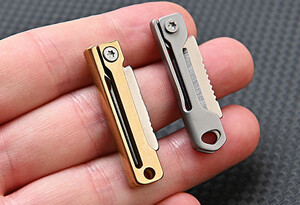 خرید چاقو آنباکسینگ تیتانیومی تاشوی قابل آویز از دسته کلید Stainless steel mini folding unboxing knife