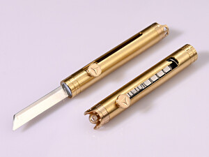 چاقو آنباکسینگ برنجی قابل آویز از دسته کلید Brass mini chain knife portable sharp self-defense